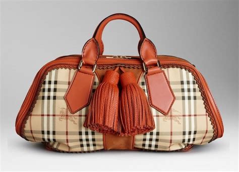 prezzi borse burberry 2011|Borsa Burberry, borsa di marca per donna .